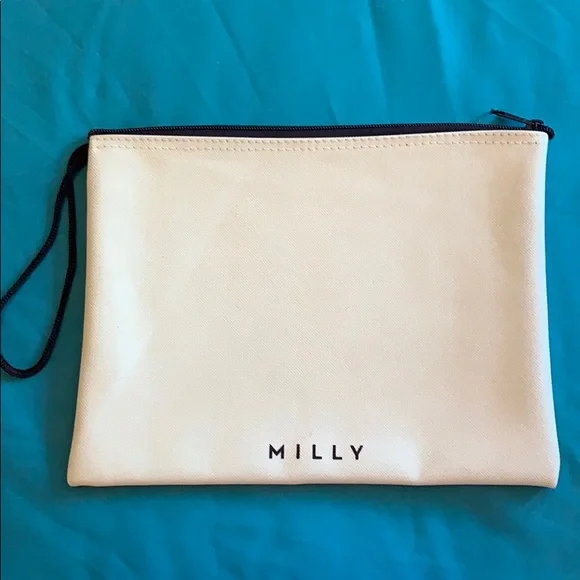 Milky zipper pouch “Resting Beach Face”  NWOT - Picture 2 of 2